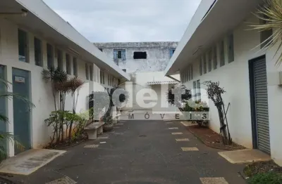 Prédio disponível para venda no bairro fundinho em uberlândia-mg