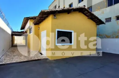 Casa residencial disponível para venda no bairro saraiva em uberlândia-mg.
