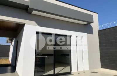 Casa residencial disponível para locação e venda no bairro portal do vale em uberlândia - mg.