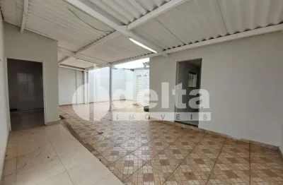 Casa residencial disponível para venda no bairro luizote de freitas em uberlândia mg