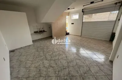 Cobertura disponível para venda e locação no bairro nossa senhora das graças em uberlândia-mg