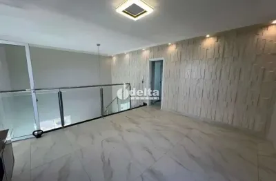 Cobertura disponível para locação e venda no bairro copacabana em uberlândia-mg