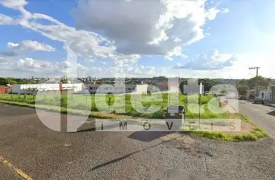 Terreno de esquina disponível para venda 405 m² no bairro osvaldo rezende em uberlândia-mg