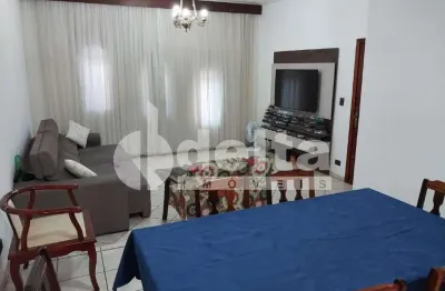 Casa residencial disponível para venda no bairro jardim patrícia em uberlândia-mg