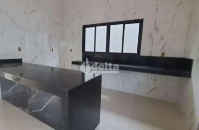 Casa residencial disponível para venda no bairro alto umuarama em uberlândia-mg