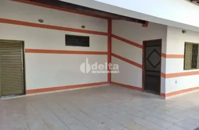 Casa residencial disponível para venda no bairro santa mônica em uberlândia-mg