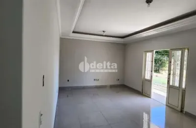 Casa residencial disponível para venda no bairro jaraguá em uberlândia mg