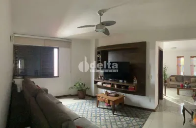 Apartamento disponível para venda no bairro saraiva em uberlândia-mg