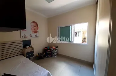 Casa residencial disponível para venda no bairro pampulha em uberlândia-mg
