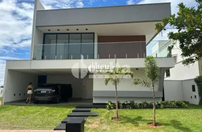 Casa no condomínio alphaville 1 disponível para venda em uberlândia-mg