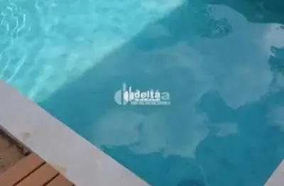 Casa no condomínio jardins barcelona disponível para venda em uberlândia-mg