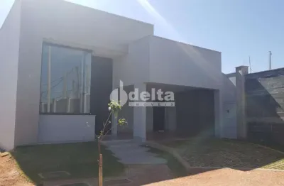 Casa no condomínio raros alto umuarama disponível para venda em uberlândia-mg