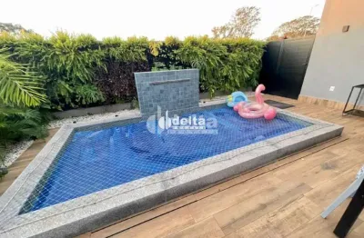 Casa no condomínio alphaville 1 disponível para venda em uberlândia-mg