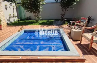 Casa no condomínio paradiso ecológico disponível para venda no bairro alto umuarama em uberlândia-mg