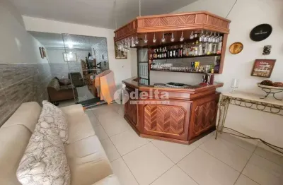 Casa residencial disponível para venda no bairro lídice em uberlândia-mg