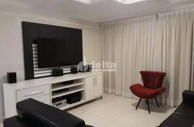 Apartamento disponível para venda no bairro saraiva em uberlândia-mg