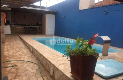 Casa residencial disponível para venda no bairro lídice em uberlândia-mg