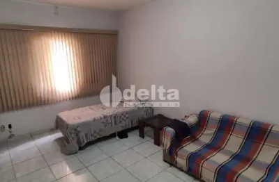 Casa residencial disponível para venda no bairro martins em uberlândia-mg