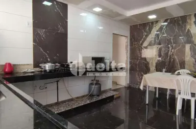 Casa residencial disponível para venda no bairro laranjeiras em uberlândia-mg