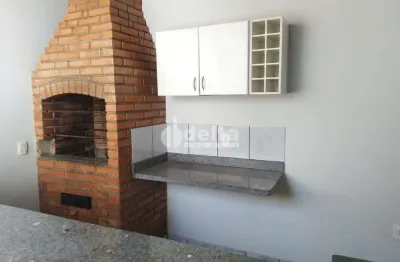 Casa residencial  disponível para locação e venda no bairro santa mônica em uberlândia-mg
