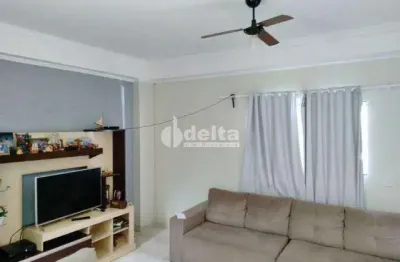 Casa residencial disponível para venda no bairro planalto em uberlândia mg