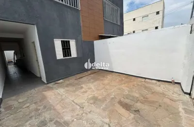 Casa residencial disponível para venda no bairro shopping park em uberlândia-mg.
