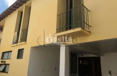 Casa residencial disponível para venda no bairro tabajaras em uberlândia-mg