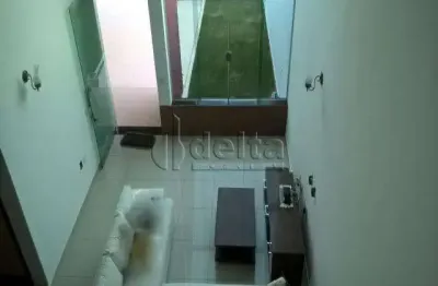 Casa residencial disponível para venda no bairro santa mônica em uberlândia-mg