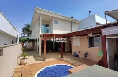 Casa no condomínio paradiso ecológico disponível para venda em uberlândia-mg
