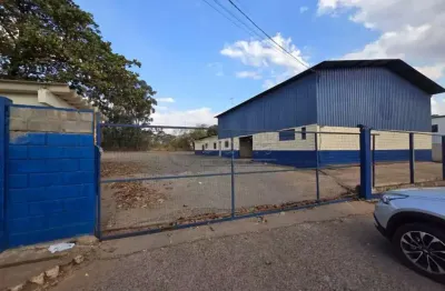 Galpão disponível para venda no bairro distrito industrial  em uberlândia-mg