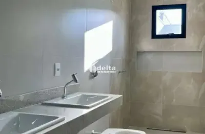 Casa residencial disponível para venda no bairro novo mundo em uberlândia-mg