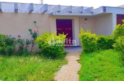 Casa residencial disponível para venda e locação no bairro martins em uberlândia-mg