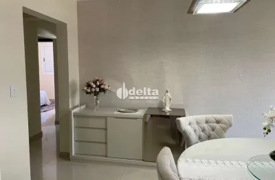 Apartamento disponível para venda no bairro nossa senhora das graças em uberlândia-mg