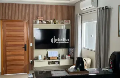 Casa residencial disponível para venda no bairro santa rosa em uberlândia-mg