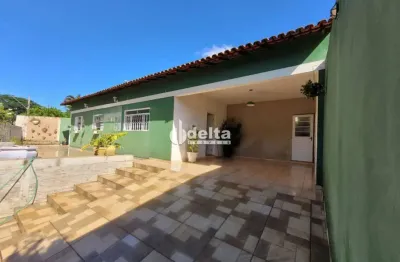 Casa disponível para venda no bairro cidade jardim em uberlândia mg