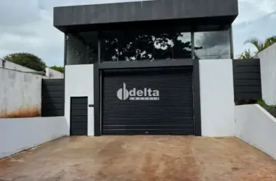 Galpão disponível no bairro tabajaras em uberlândia-mg