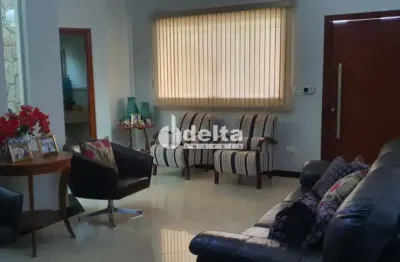Casa residencial disponível para venda no bairro jardim das acácias em uberlândia mg