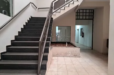 Prédio disponível para venda no bairro segismundo pereira em uberlândia-mg