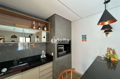 Casa disponível para venda no bairro novo mundo em uberlândia mg