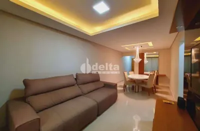 Cobertura  disponível para venda no bairro martins em uberlândia-mg