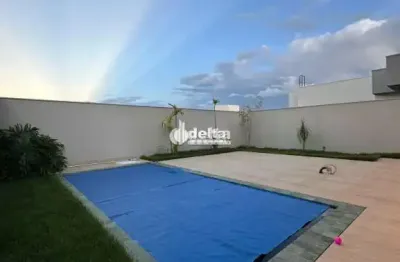 Casa no condomínio splendido disponível para venda em uberlândia-mg