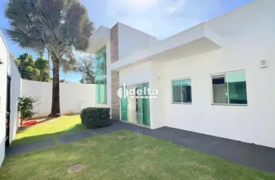 Casa residencial e comercial disponível para locação e venda no bairro cidade jardim em uberlândia-mg.