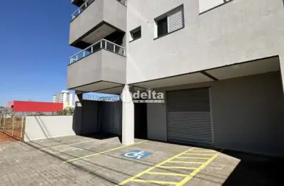 Loja comercial para venda no bairro novo mundo em uberlândia-mg