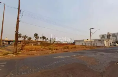 Terreno comercial a venda 2.651 m² no bairro marta helena em uberlândia-mg