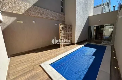 Casa no condomínio village paradiso i para venda no bairro granja marileuza em uberlândia-mg.