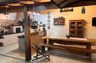 Casa disponível para venda no bairro gravatás em uberlândia mg