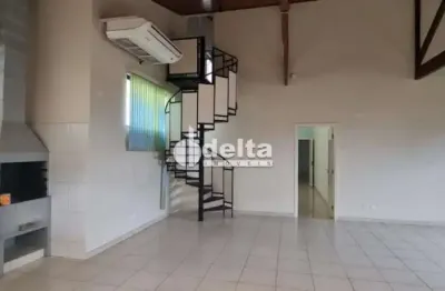 Casa disponível para venda no bairro santa mônica em uberlândia-mg