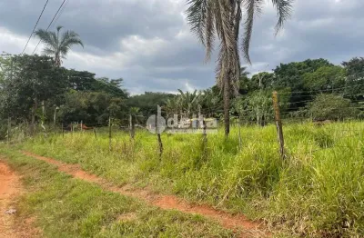 Área disponível para venda no bairro chácaras tubalina e quartel em uberlândia-mg