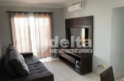 Apartamento com 2 quartos sendo suíte disponível para venda no bairro santa mônica em uberlândia - mg.