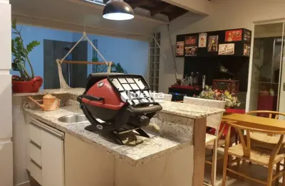 Casa no condomínio royal park disponível para venda em uberlândia-mg